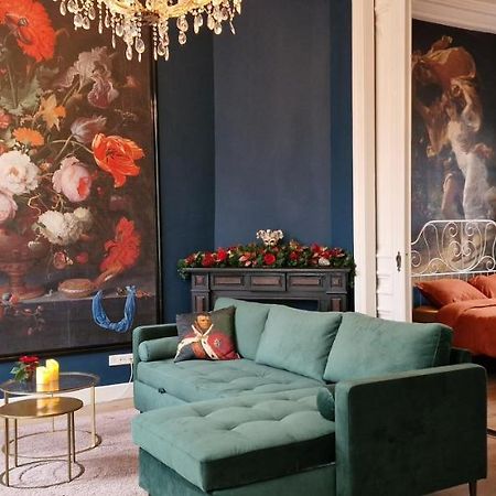 De Cosy Barock Met Gezellige Patio ! Apartment เบรดา ภายนอก รูปภาพ