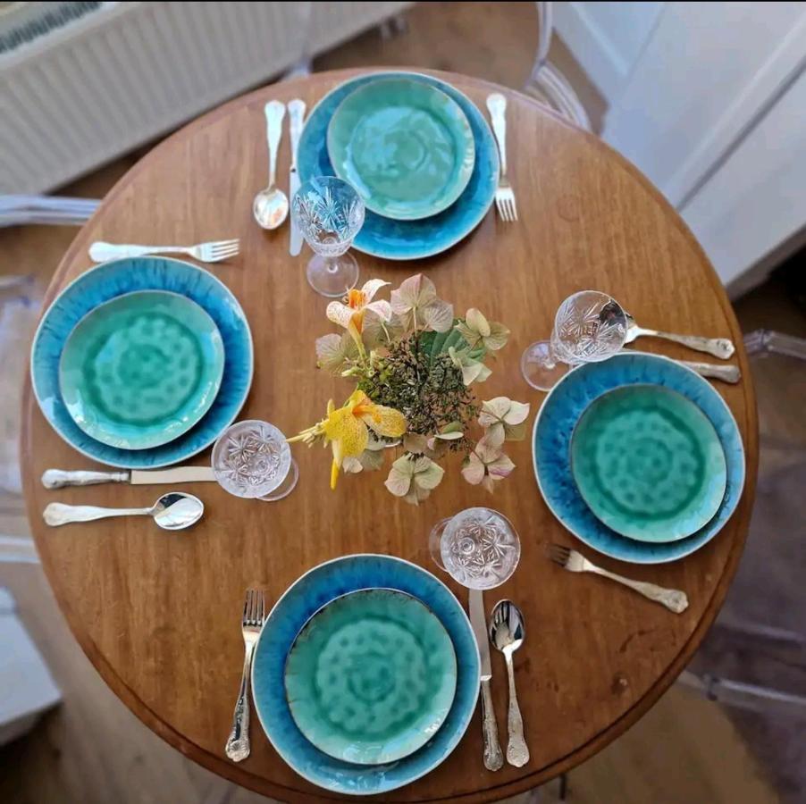 De Cosy Barock Met Gezellige Patio ! Apartment เบรดา ภายนอก รูปภาพ