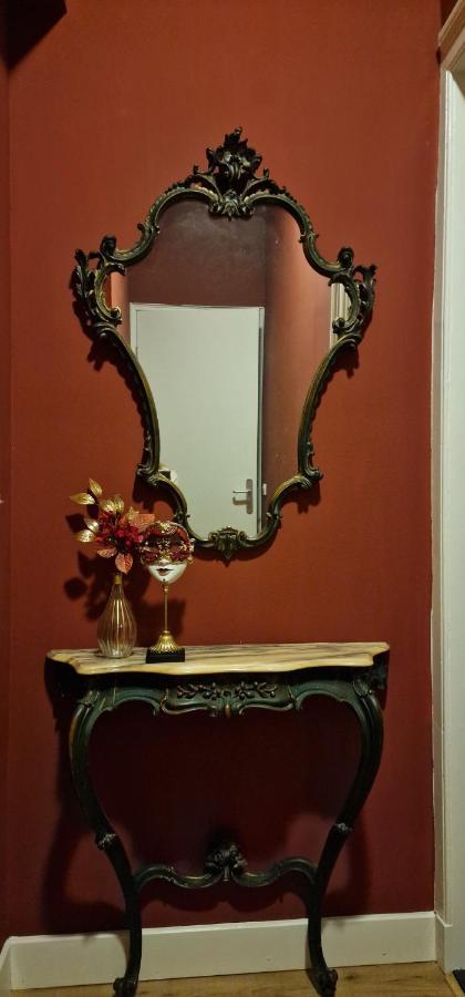 De Cosy Barock Met Gezellige Patio ! Apartment เบรดา ภายนอก รูปภาพ